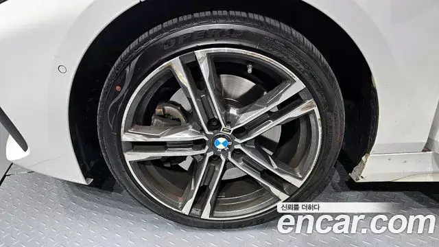 BMW 1 Series 2023 — Photo 3/20