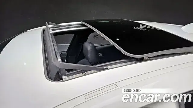 BMW 1 Series 2023 — Photo 12/20