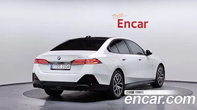 BMW 5 Series 2025 — Photo 20/20