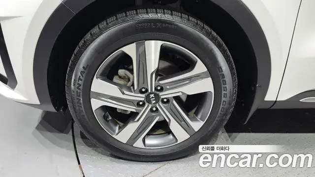Kia Sorento 2021 — Şəkil 12/20