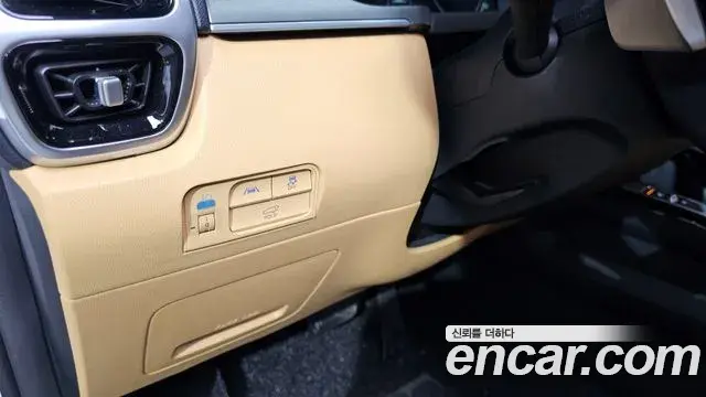 Kia Sorento 2021 — Şəkil 18/20