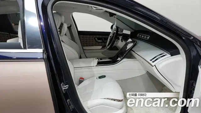 Mercedes-Benz S-Class 2023 — Фото 11/20