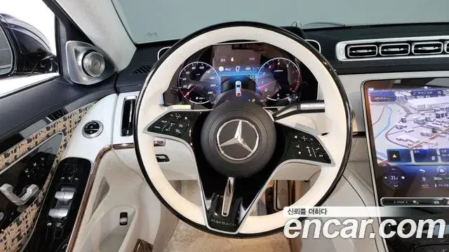 Mercedes-Benz S-Class 2023 — Фото 13/20