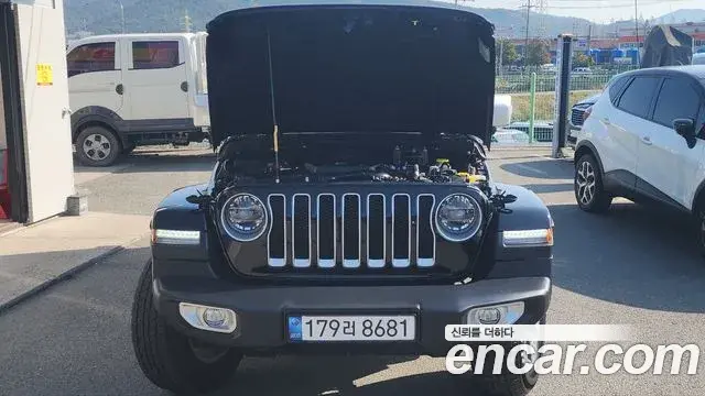 Jeep Wrangler 2021 — Фото 3/20