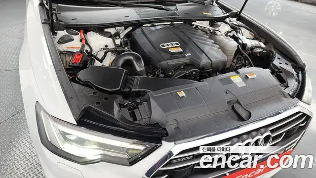 Audi A6 2022 — ფოტო 1/20