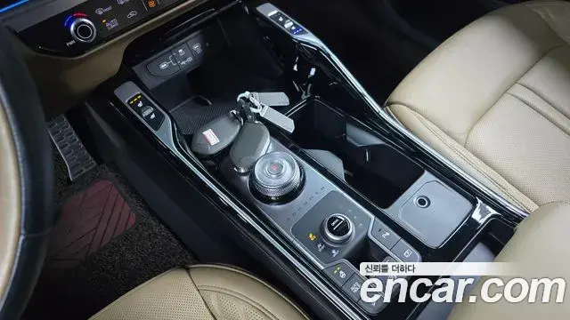 Kia Sorento 2023 — ფოტო 6/20
