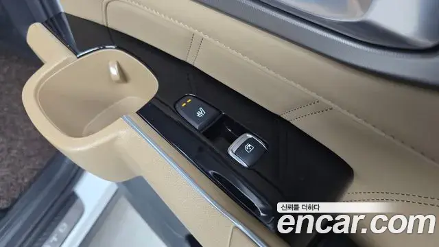 Kia Sorento 2023 — ფოტო 4/20