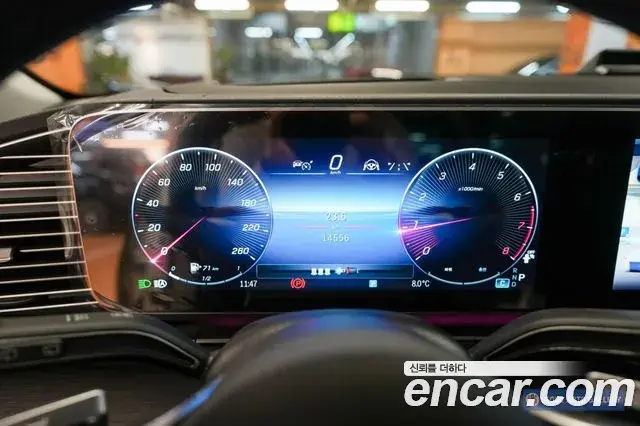 Mercedes-Benz GLE-Class 2025 — Photo 6/20