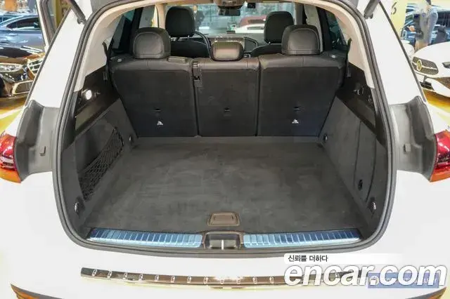 Mercedes-Benz GLE-Class 2025 — Photo 20/20