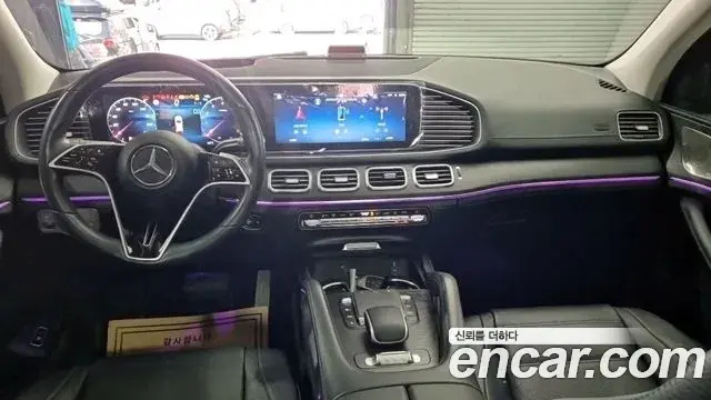 Mercedes-Benz GLE-Class 2024 — ფოტო 4/18