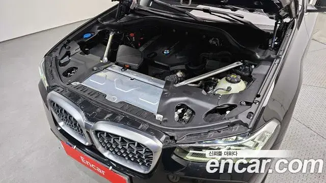 BMW X4 2021 — ფოტო 20/20