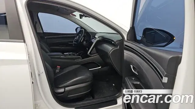 Hyundai The New Tucson 2021 — Фото 18/20