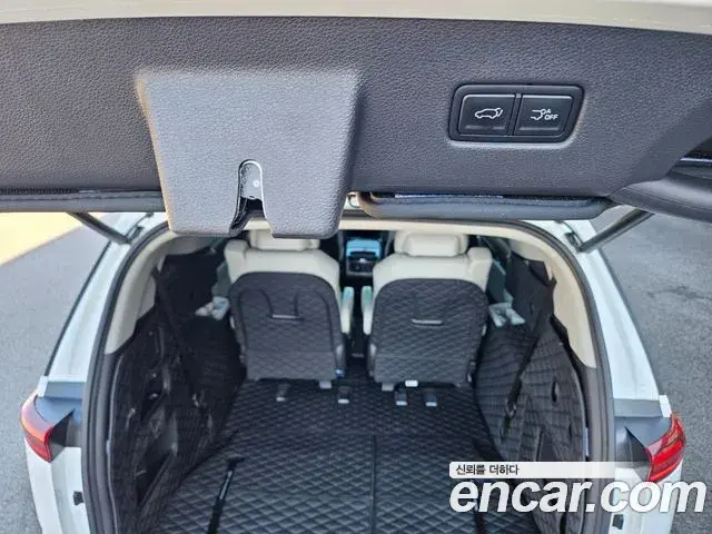 Kia Carnival 2022 — Фото 16/20