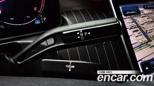 Mercedes-Benz C-Class 2022 — ფოტო 14/20