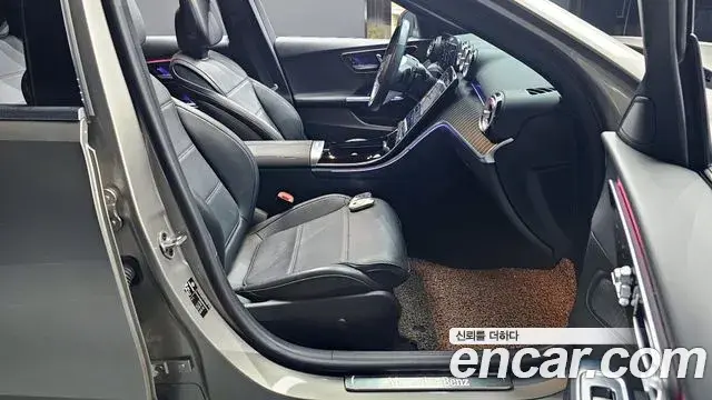 Mercedes-Benz C-Class 2022 — ფოტო 11/20