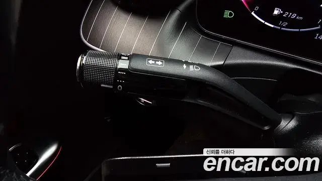 Mercedes-Benz C-Class 2022 — ფოტო 20/20