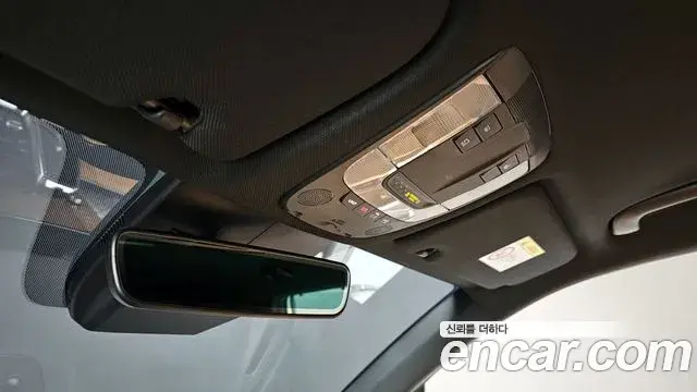 Kia Sorento 2021 — ფოტო 18/20