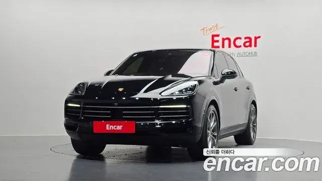 Porsche Cayenne 2022 — Photo 11/20