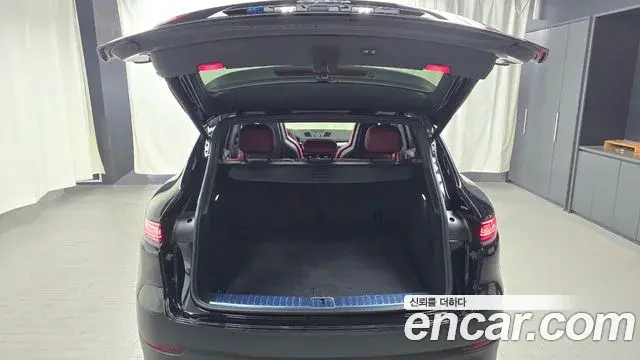 Porsche Cayenne 2022 — Photo 12/20