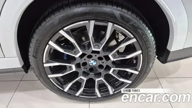BMW X6 2025 — Photo 19/20