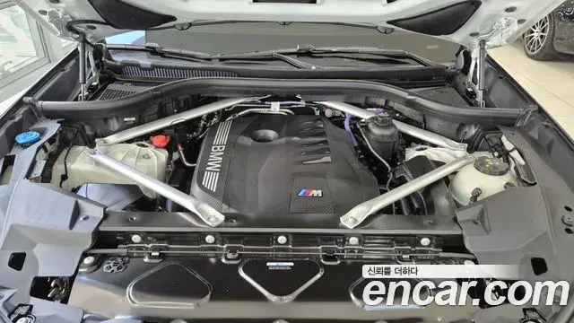 BMW X6 2025 — Photo 8/20