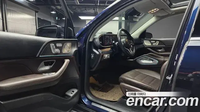 Mercedes-Benz GLE-Class 2022 — Şəkil 9/20