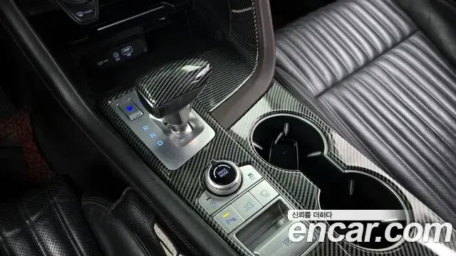 Genesis G70 2018 — ფოტო 12/20