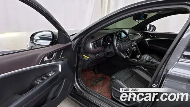 Genesis G70 2018 — ფოტო 8/20