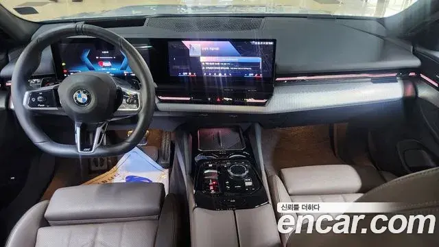 BMW 5 Series 2023 — ფოტო 3/20