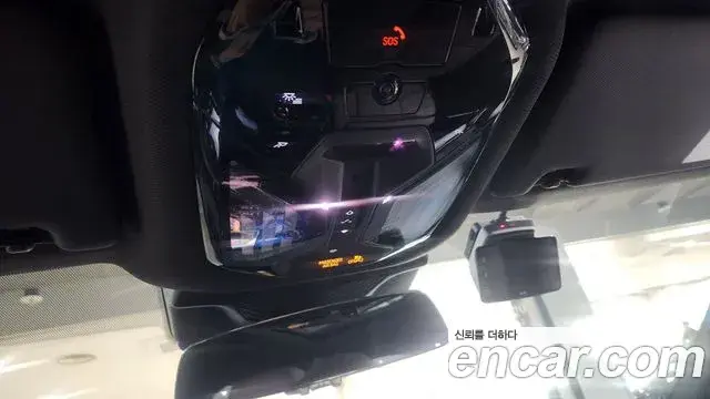 BMW 5 Series 2023 — ფოტო 20/20