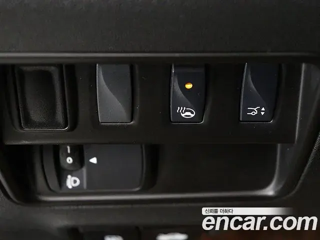 Renault Samsung QM6 2019 — ფოტო 8/20
