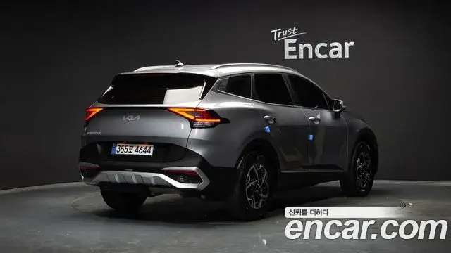 Kia Sportage 2023 — Şəkil 11/20