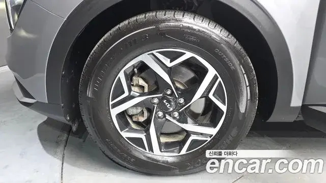Kia Sportage 2023 — Şəkil 3/20