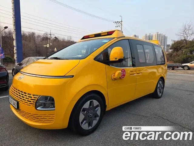 Hyundai Staria 2023 — Şəkil 4/20