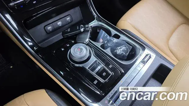 Kia Carnival 2022 — Фото 9/20