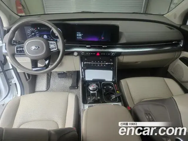 Kia Carnival 2021 — Фото 9/20
