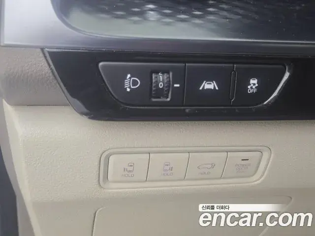 Kia Carnival 2021 — Фото 13/20