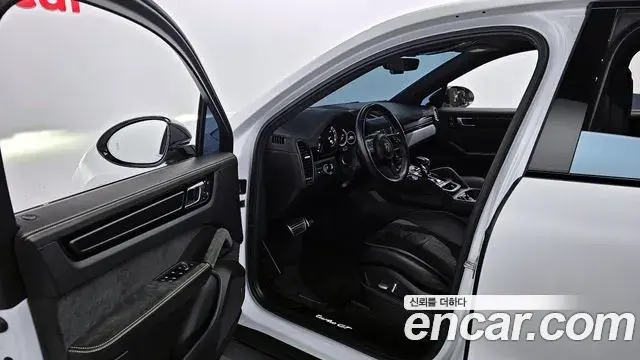 Porsche Cayenne 2023 — Şəkil 3/20