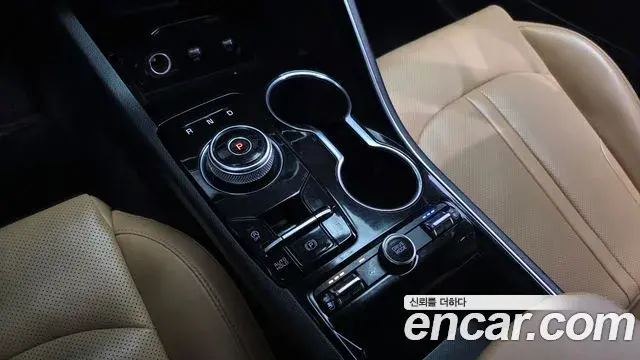 Kia K5 2021 — Photo 10/20