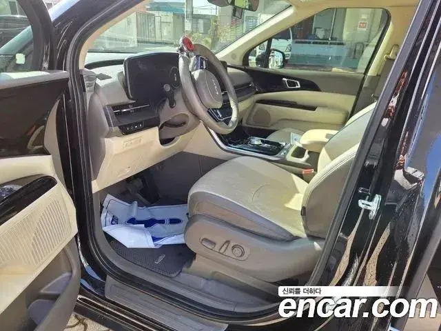 Kia Carnival 2023 — Фото 6/20