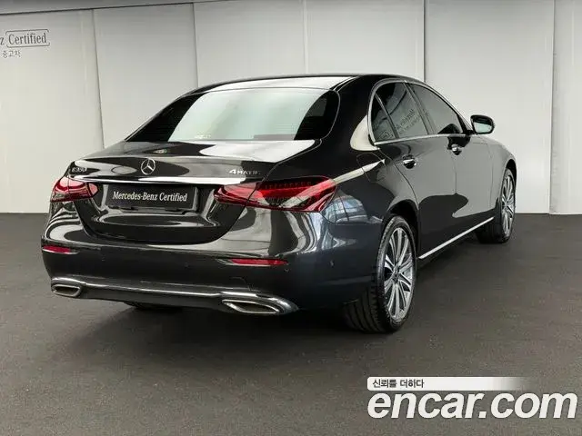 Mercedes-Benz E-Class 2022 — Şəkil 8/19