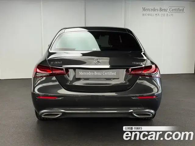 Mercedes-Benz E-Class 2022 — Şəkil 7/19