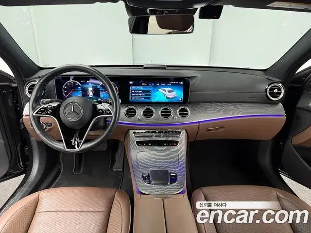 Mercedes-Benz E-Class 2022 — Şəkil 16/19