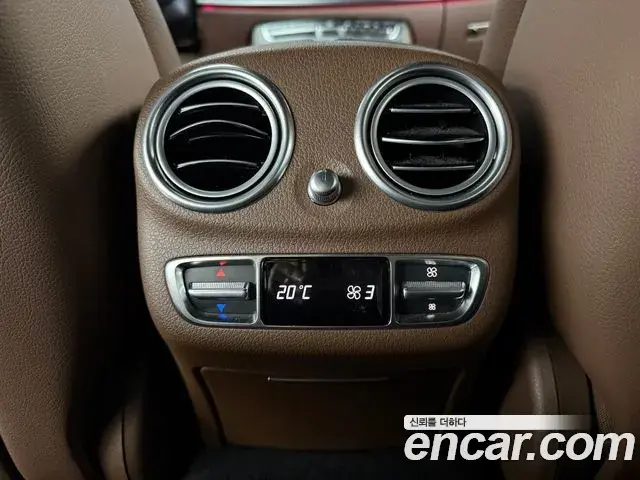 Mercedes-Benz E-Class 2022 — Şəkil 4/19