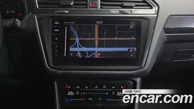 Volkswagen Tiguan 2021 — ფოტო 12/20
