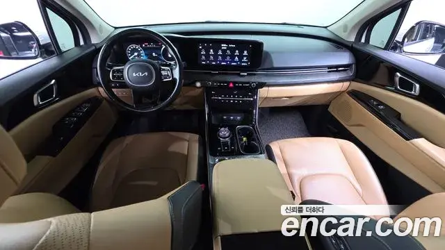 Kia Carnival 2022 — Photo 16/20