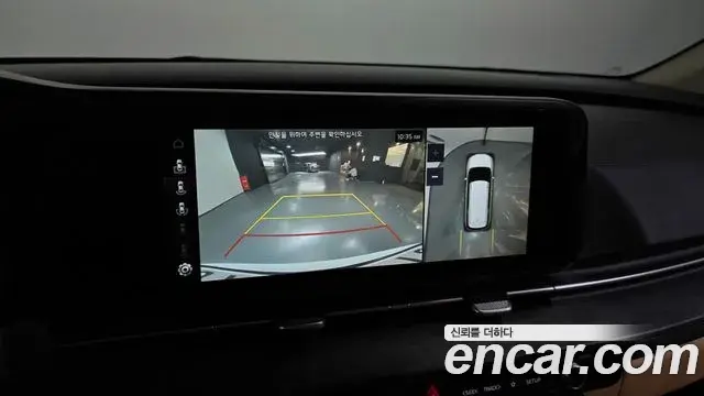 Kia Carnival 2022 — Photo 17/20