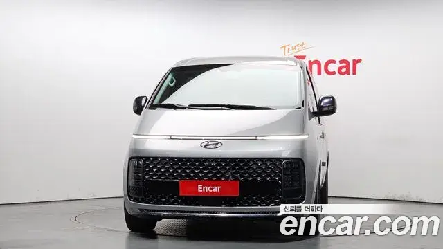 Hyundai Staria 2022 — Şəkil 8/20