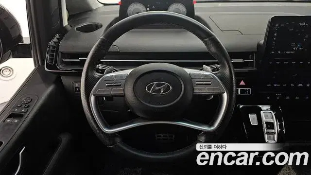 Hyundai Staria 2022 — Şəkil 15/20