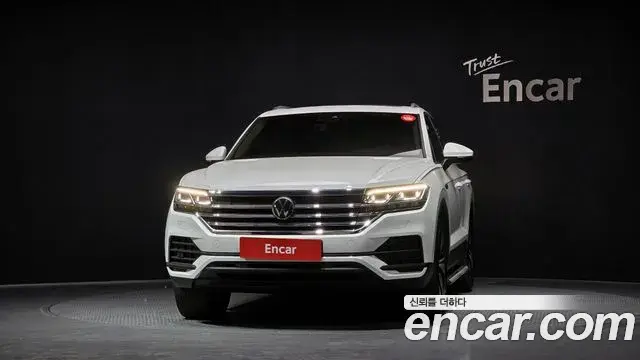 Volkswagen Touareg 2023 — Şəkil 5/20